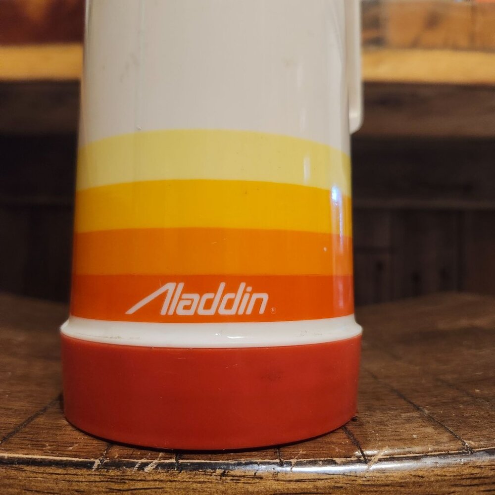 Vintage 80s Aladdin Thermos 16oz Red Yellow Orange Stripe Retro Camping Lip Cup - Picture 2 of 8
